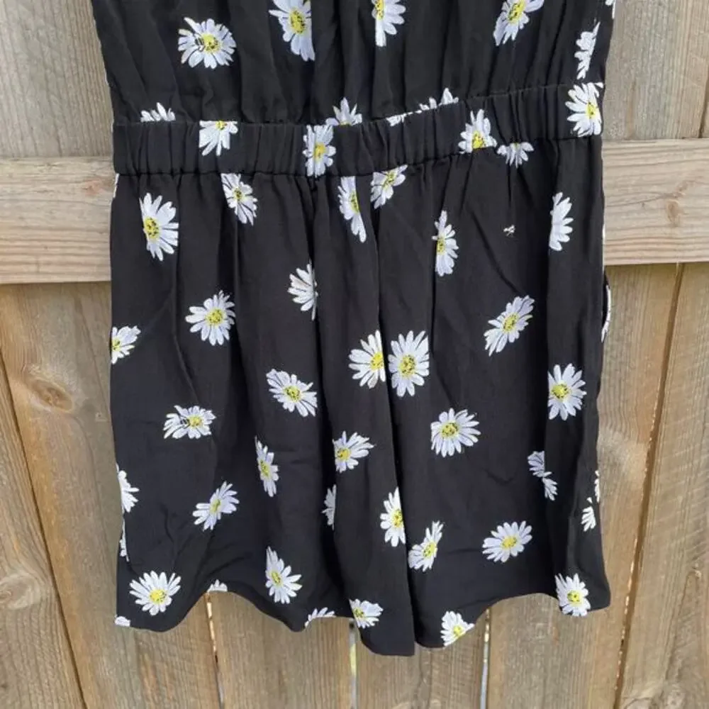 Kate Spade Romper Daisy Dot Flutter Sleeve Crepe Romper Black Size 4‎ Summer